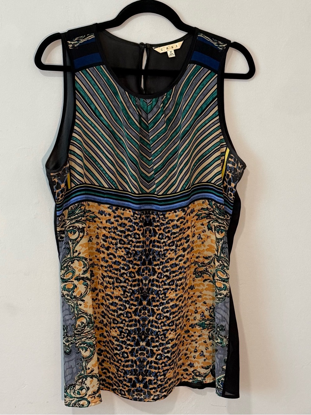CAbi #565 Women's Multicolor Printed Sleeveless Tank Size M